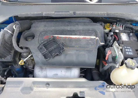 2017 Jeep Compass Latitude из США, поврежденный, VIN 3C4NJDBB1HT680207